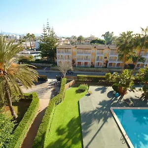 Arcoiris, Con Piscina Y Junto A Playa De Apartment